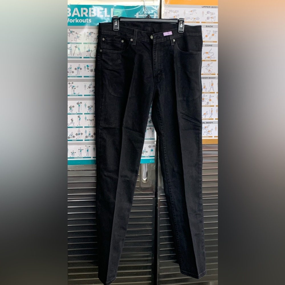 LEVI’S - 511. Men’s jeans. 34/32. Black denim.